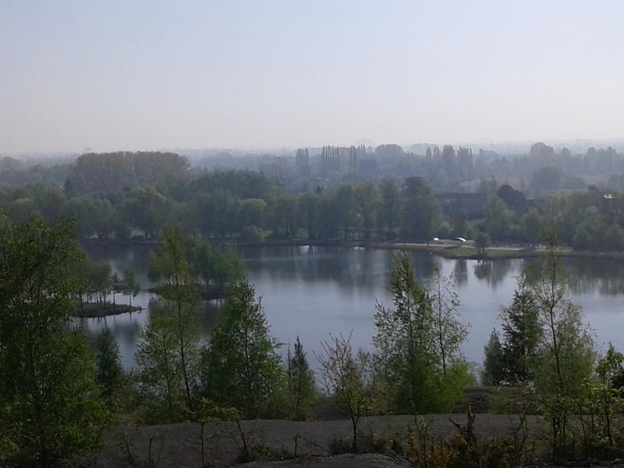 lac vue en hauteur cote gauche